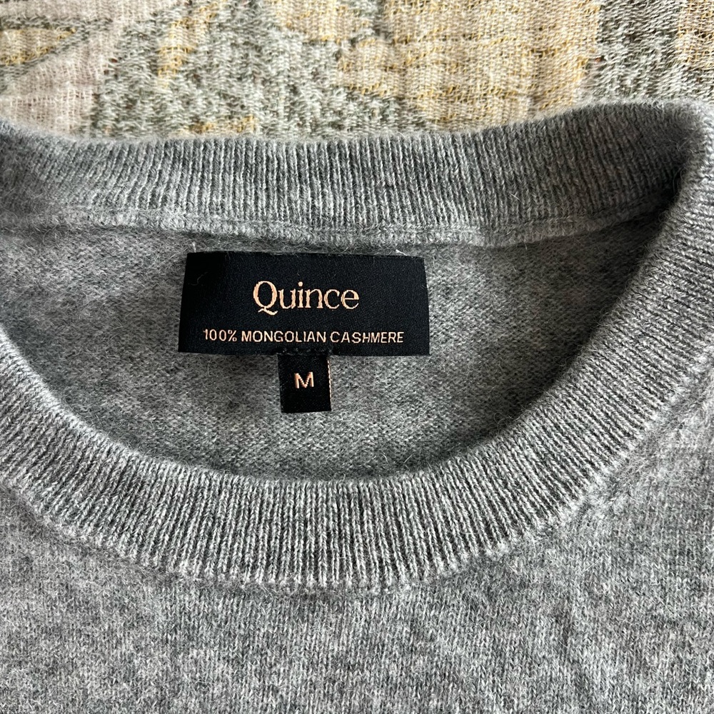 Quince Gray Crewneck Cashmere Sweater